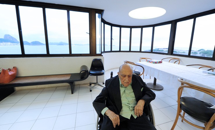 Oscar Niemeyer (1907-2012)