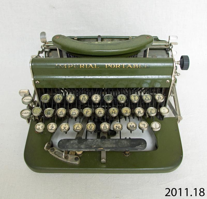 Συγγραφείς και γραφομηχανές