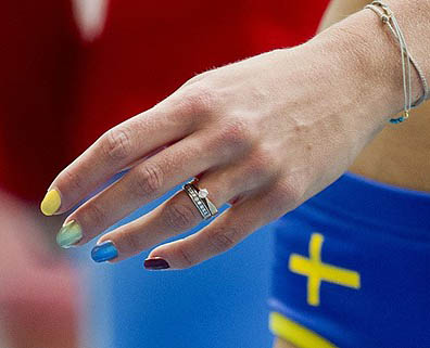 Βαμμένα νύχια