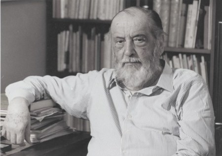 Μίλτος Σαχτούρης