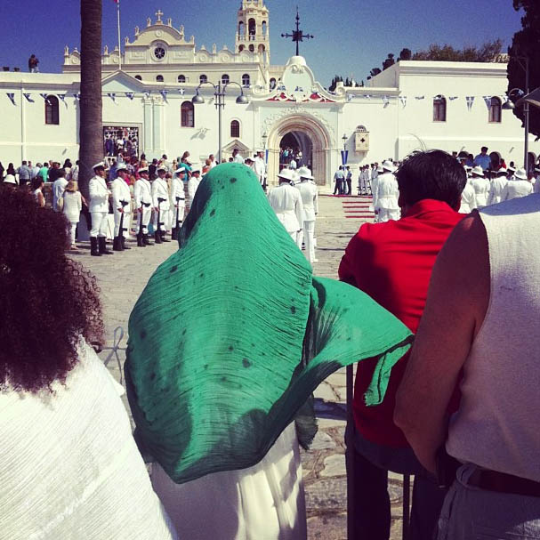 Ανακάτεμα στη Λεωφόρο