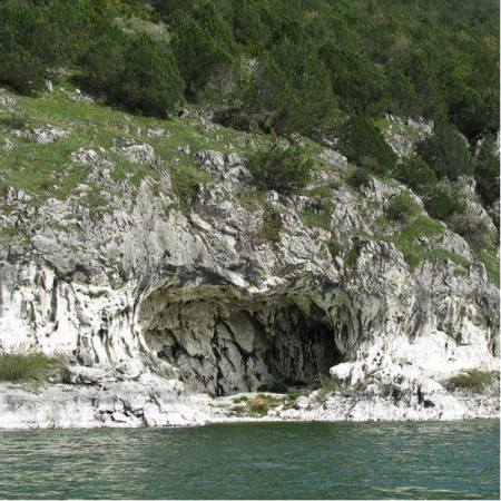 1208876_10151910443892140_1263182365_n