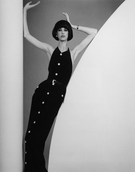 8_Robert_Mapplethorpe_french_vogue_1986