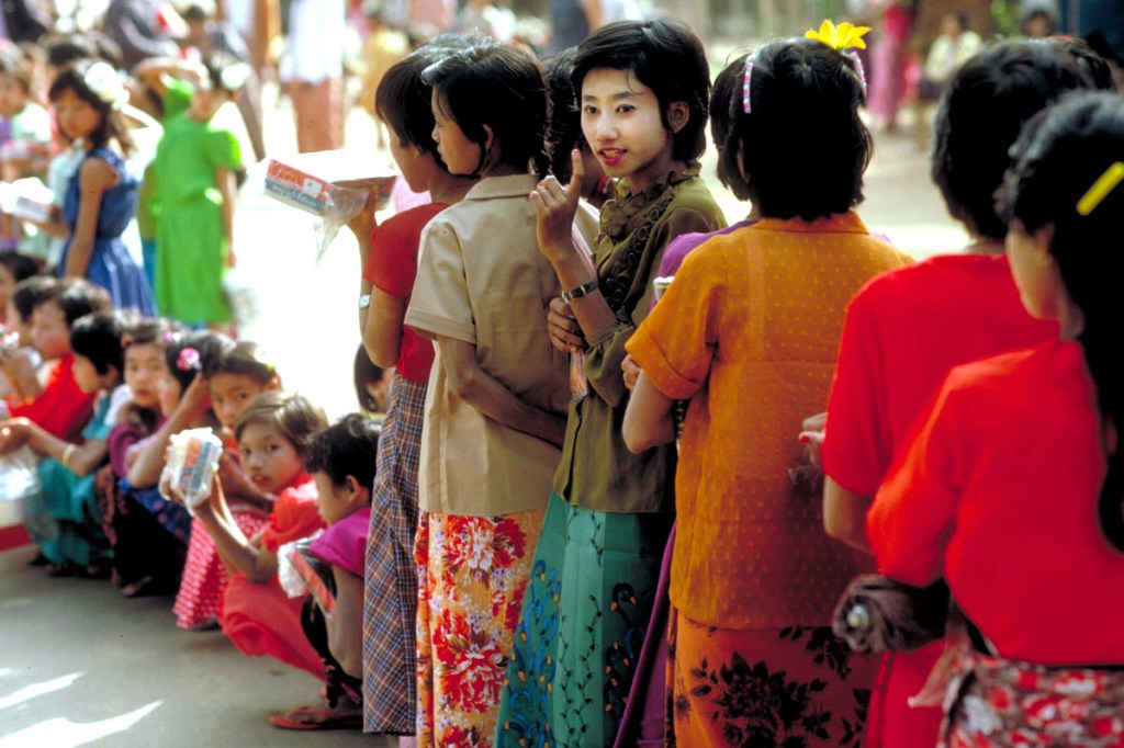 Η Βιρμανία αλλάζει