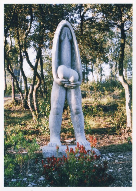 Το Ερωτικό Δάσος του  Can Ginebreda © Εύη Τσακνιά