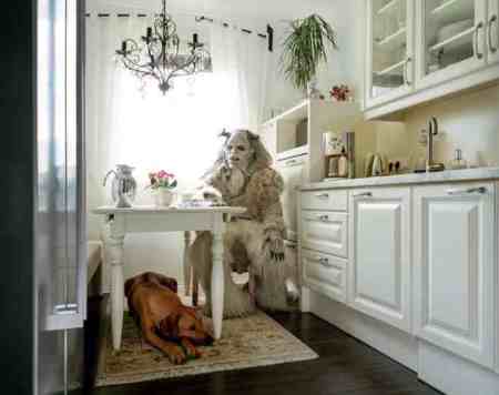 Cosplayers-at-Home-01-685x542