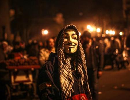 Πλατεία Ταχρίρ, 2011