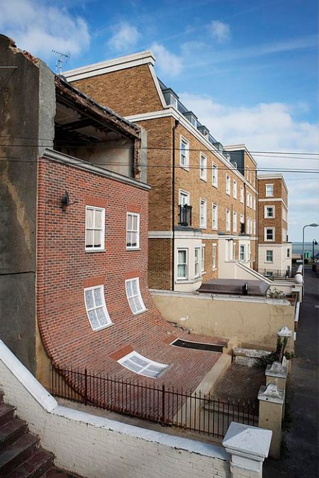 dezeen_house-with-slipped-down-facade-Margate-Alex-Chinneck_4