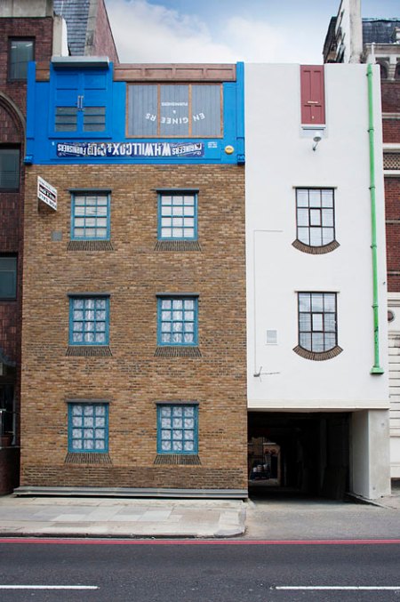 Miner-on-the-moon-by-Alex-Chinneck_dezeen_4