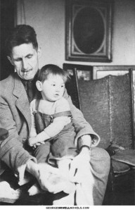 orwell-holding-son-1945
