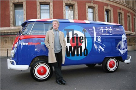 roger_daltrey_the_who_magic_bus_volkswagon_VW