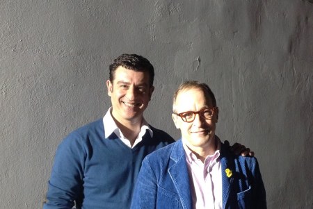 Με τον οικοδεσπότη της βραδιάς, Γιώργο Αρχιμανδρίτη