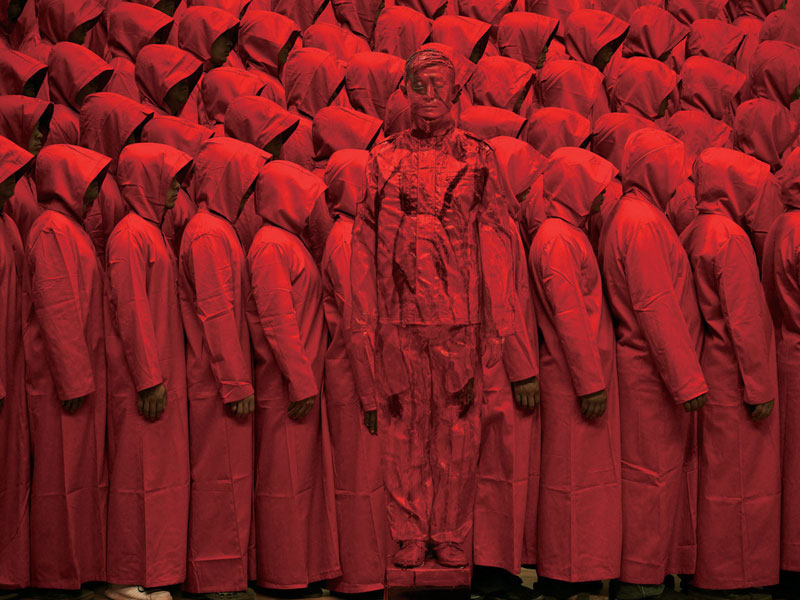 13 liu-bolin-art-hi-res-hide-in-the-city-china-camouflage-painting-27