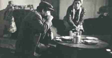 Σκηνή από την Αναπαράσταση, 1970