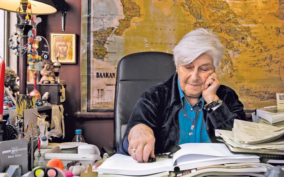 Μάνια Καραϊτίδη (1928-2014)