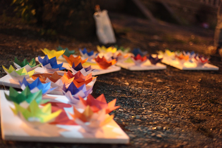 Ανασηκώνοντας τους ώμους