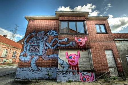 i-graffiti-del-villaggio-da-demolire