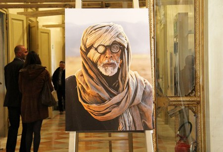 oltre-lo-sguardo-portrait-photography-steve-mccurry-3