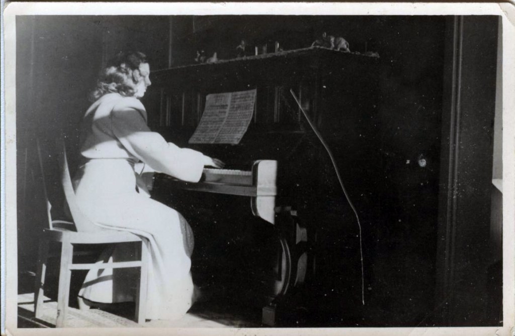 Τζένη Σιδηροπούλου