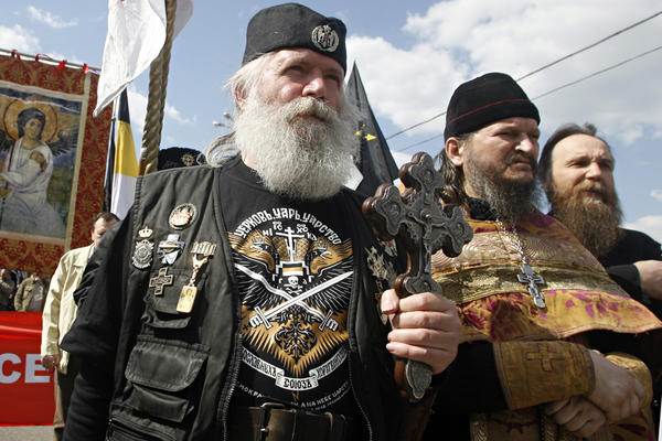 Κοτζιάς, Ντούγκιν, Ε.Ε.