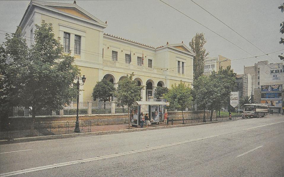 Η Δημοτική Πινακοθήκη δίνει ζωή στην&nbsp;Πειραιώς