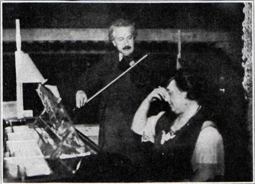 photo_2010_03_20_einstein_violin