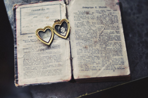 Τα βιβλία ζουν