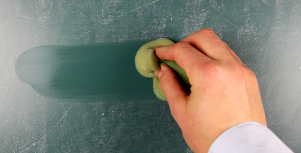 Είπε να σβήσει τα&nbsp;παλιά