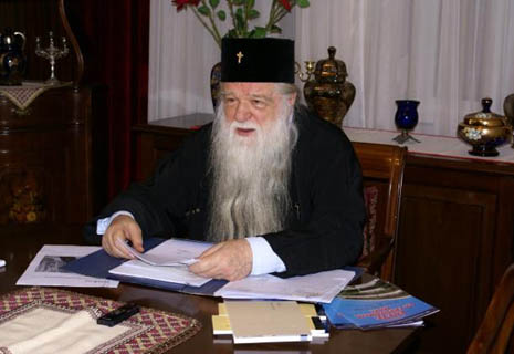 Δεν έχει τον θεό του