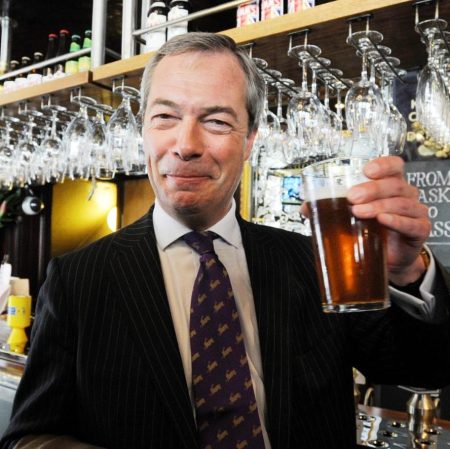 16252978-nigel-farage-beer-news-xlarge_trans++hVHKHIjidTmzt7pUvP07U8M5u91LLUFrh1xBBth-Q84