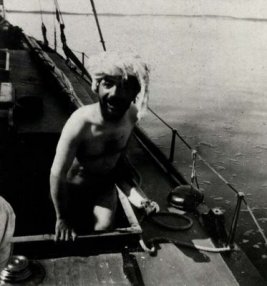 002_maurice-guibert_theredlist