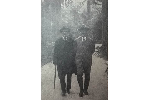 Αγάπη και άχτι για την Αθήνα