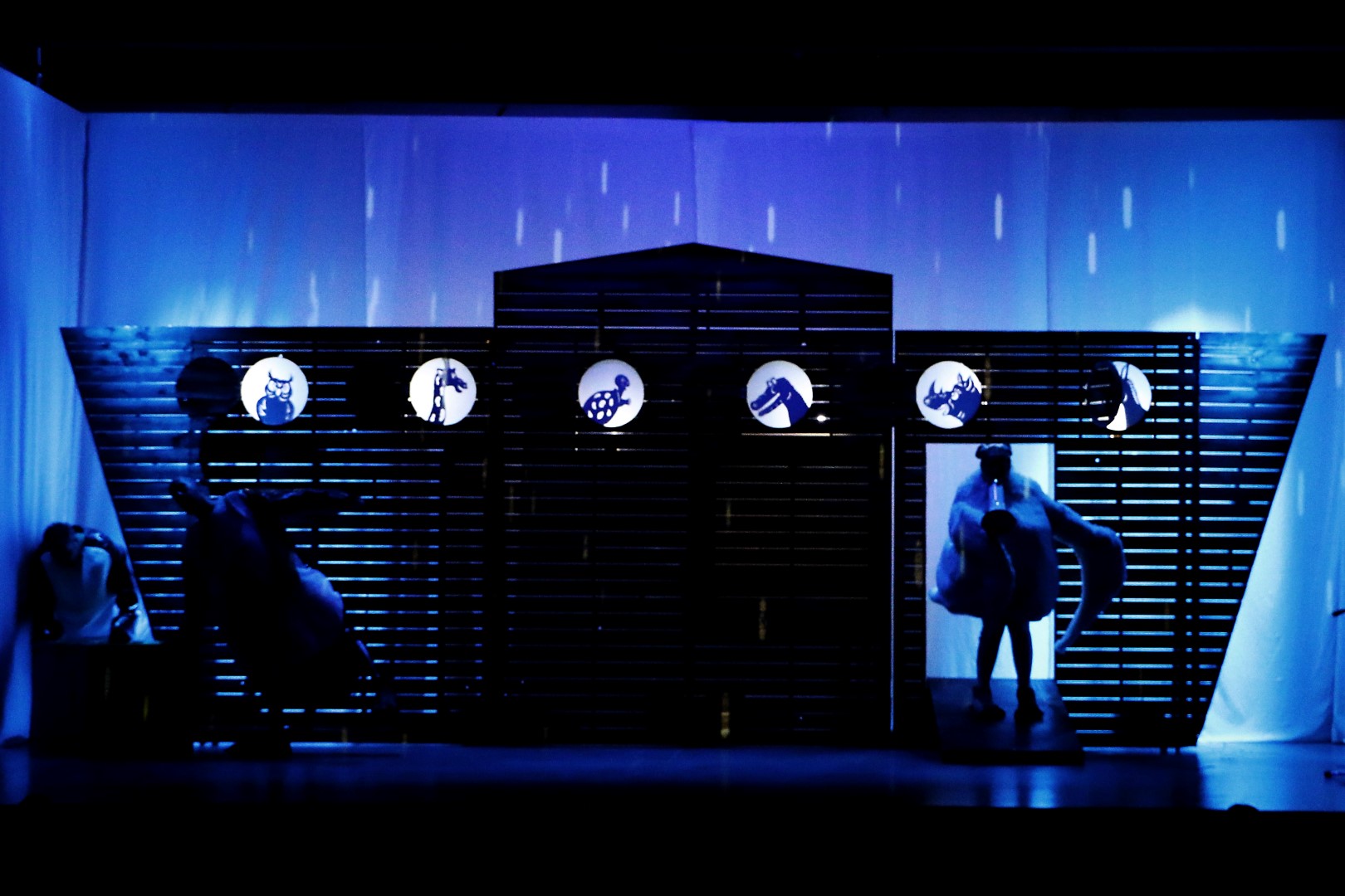 Στην Κιβωτό_25.12_Θέατρο Καππα.jpg