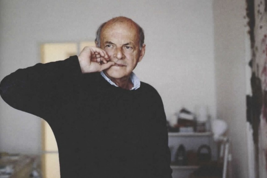 cy-twombly-in-his-house-at-gaeta-in-1995-detail-via-sixtensason-tumblr-com-865x577