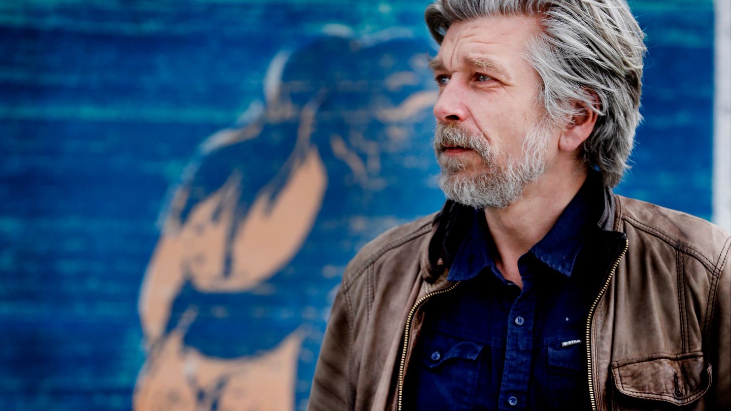 857c30b3-4ff6-4ae2-9dae-eba397ea559d