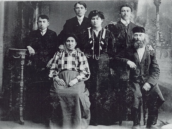 Bei Mir Bistu&nbsp;Shein