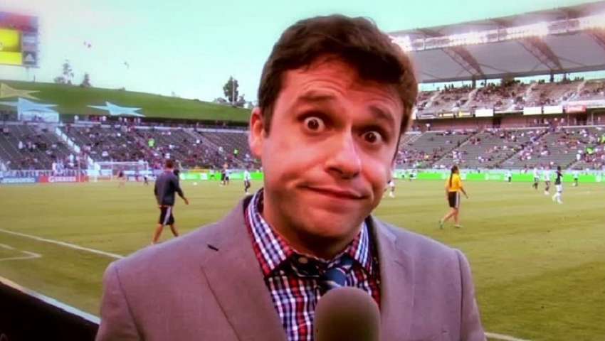 Μικρόφωνο στα Γήπεδα