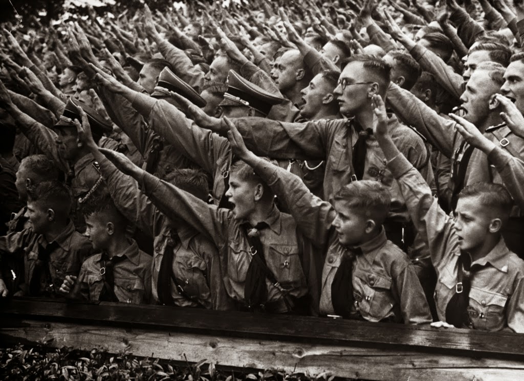 hitlerjugend_salute_by_themistrunsred-d5883mo