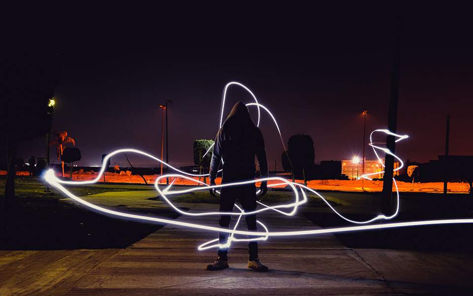 Επιστήμονες ανακοίνωσαν ότι ανέστρεψαν τη ροή του χρόνου