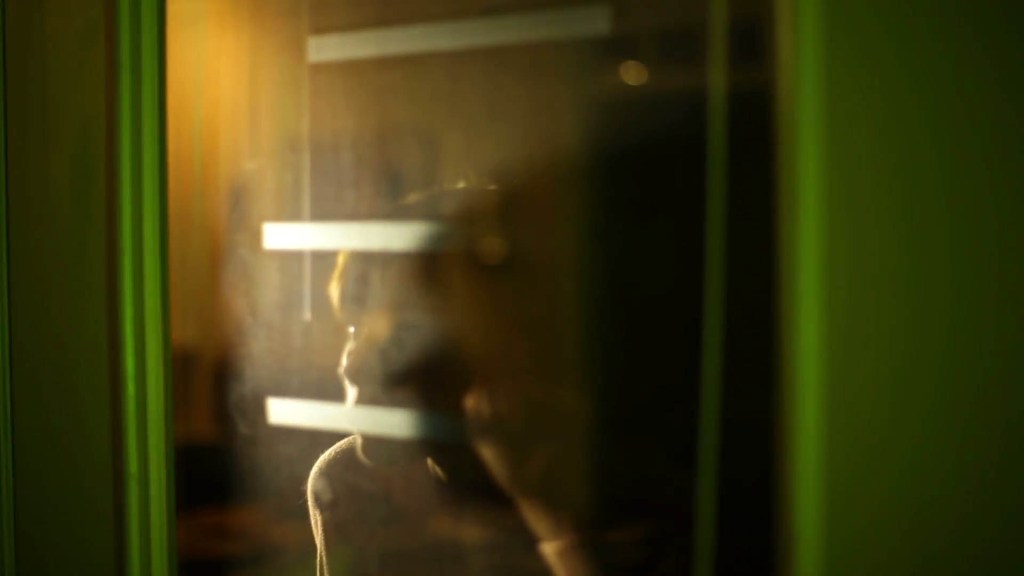 Ο γέρος είναι θεός και κουράστηκαν τα μάτια του